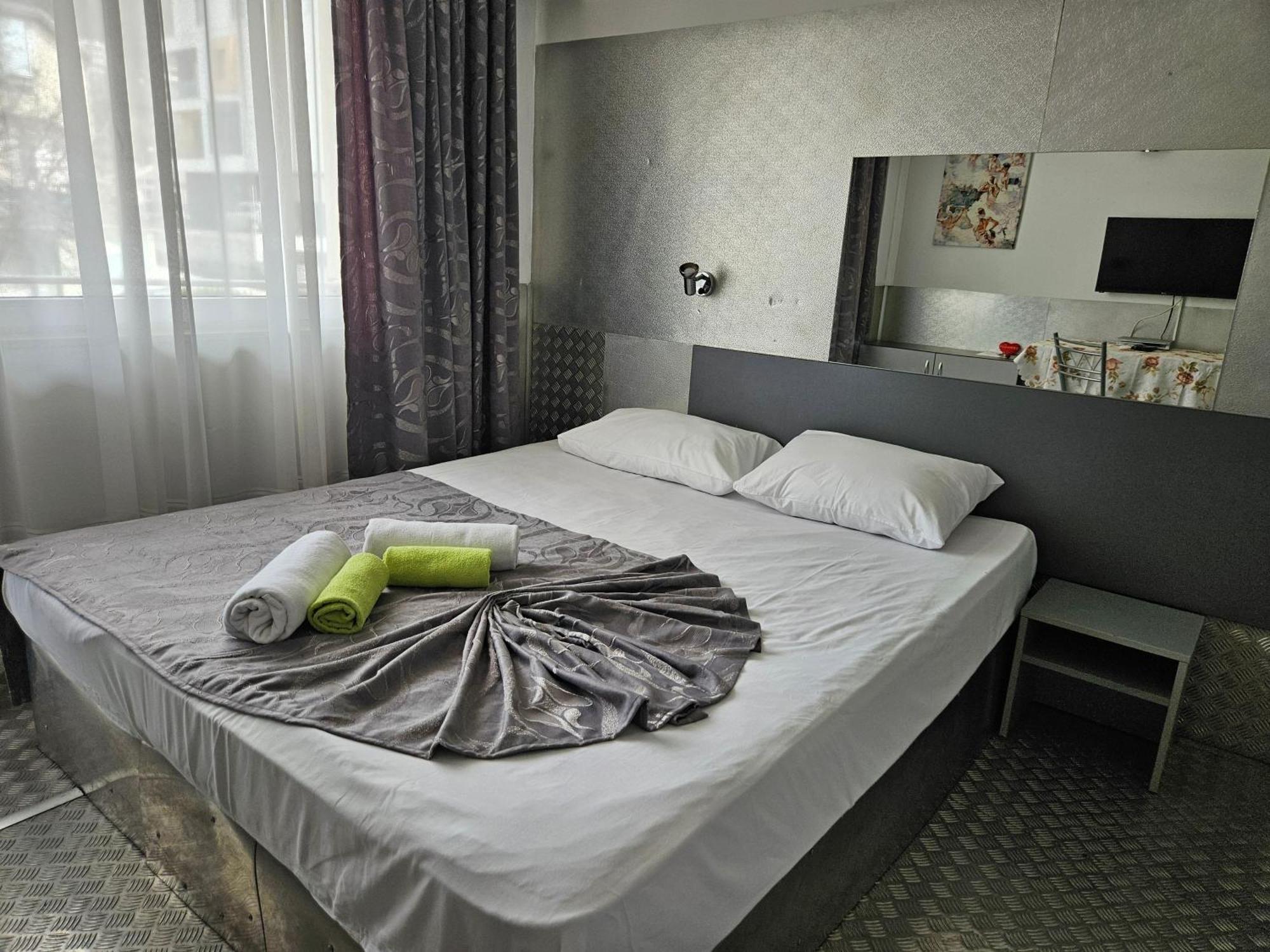 Paralax Hotel Varna Extérieur photo